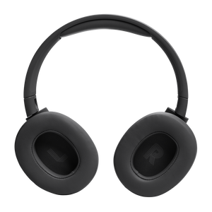 JBL Tune 720BT - Black - Wireless over-ear headphones - Detailshot 2